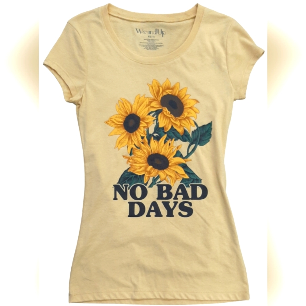 Womens Junior's "No Bad Days" Graphic Tshirt